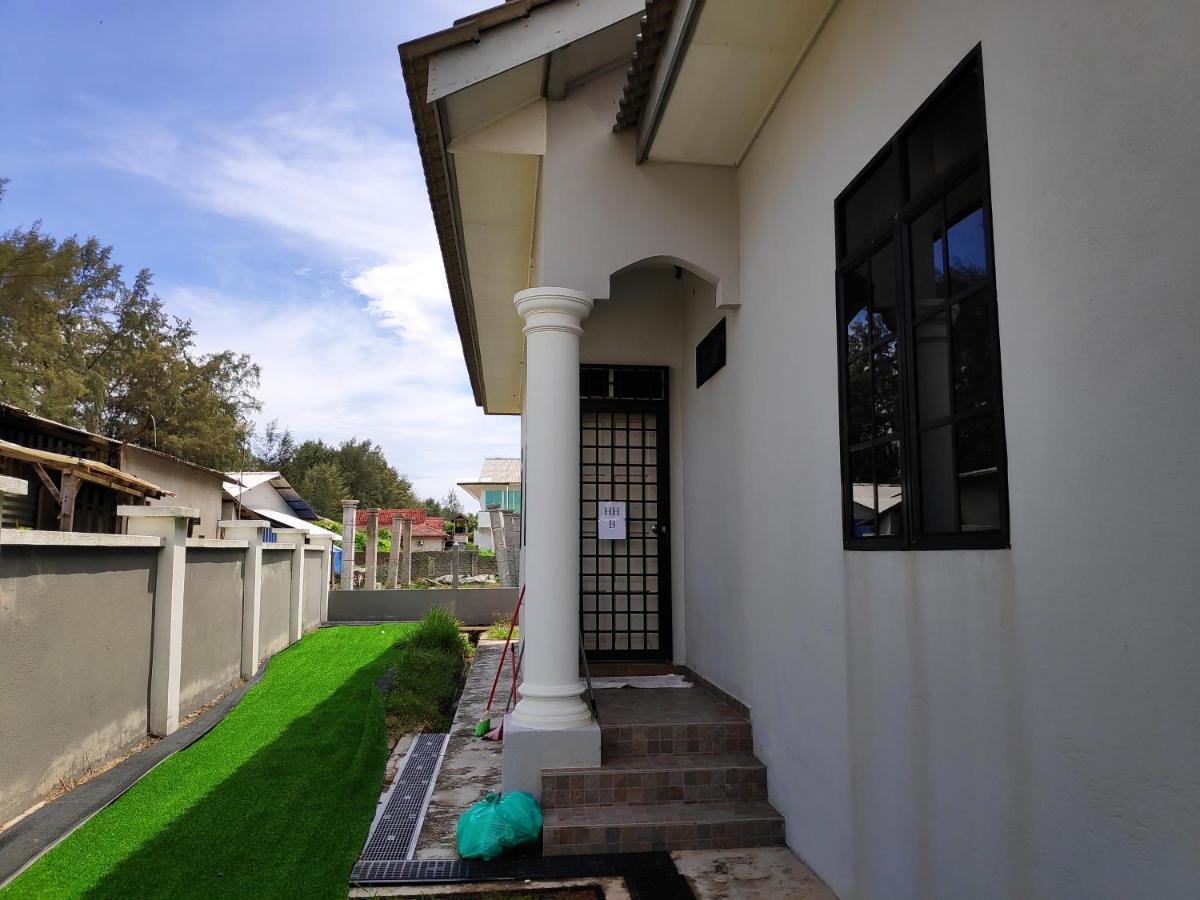 Holiday Homestay Dungun Esterno foto